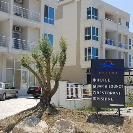 Holiday House *